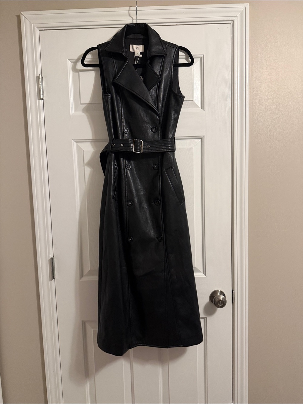 Sleeveless Black Faux Leather Midi Trench Dress with Belt